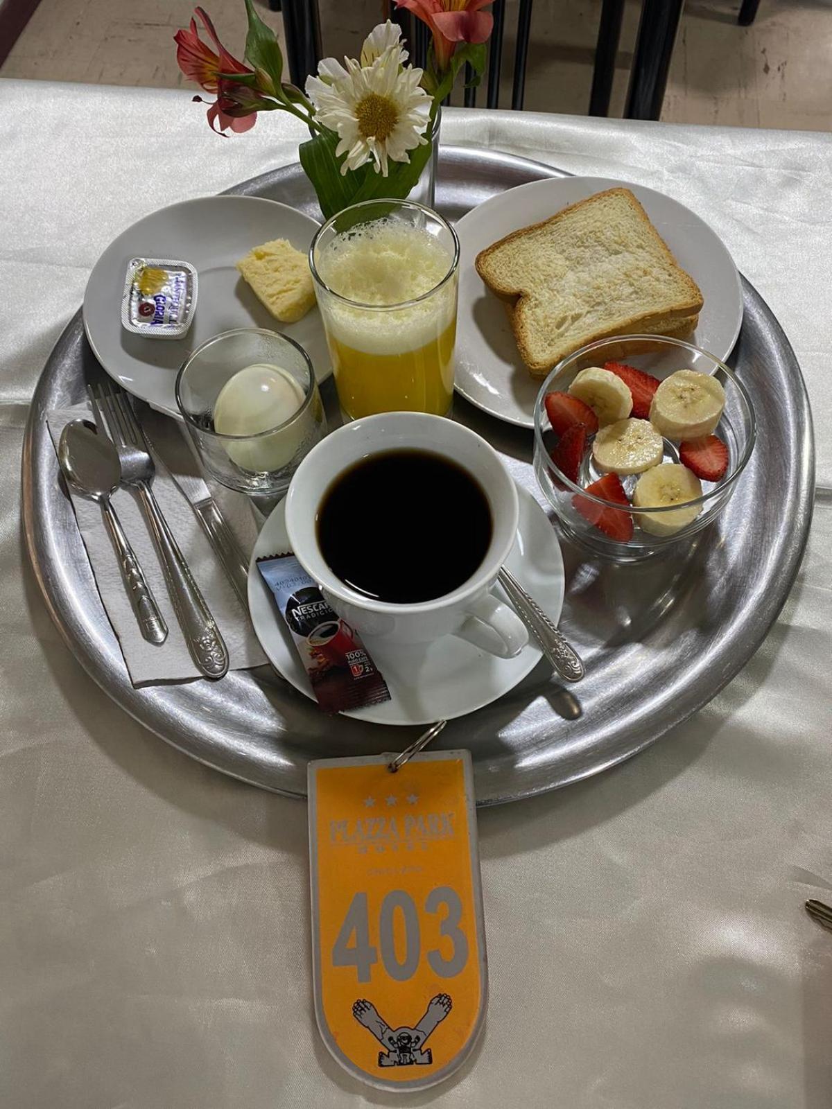 Hotel Plazza ชิกลาโย ห้อง รูปภาพ